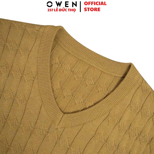 Áo len nam Owen ALC256011 màu rêu nhạt dáng ôm slim fit cổ tim chữ V chất liệu len acrylic cotton