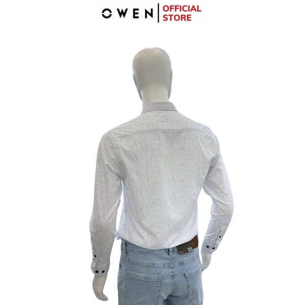 Áo Sơ Mi Nam Tay Dài Owen AR240057DT màu trắng in họa tiết dáng suông tà lượn có túi chất liệu bambo poly