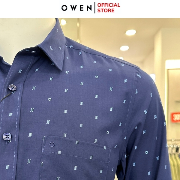 Áo Sơ Mi Nam Tay Dài Owen AR240694DT màu xanh navy in họa tiết dáng suông tà lượn có túi chất liệu bambo poly