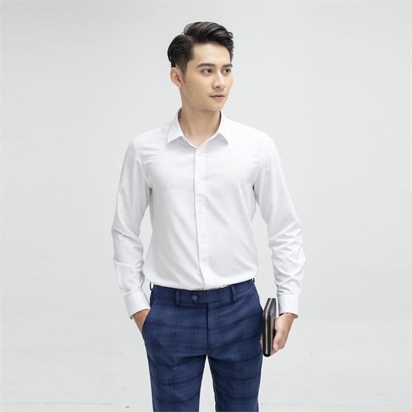 Áo Sơ Mi Trắng Dài Tay Nam Aristino ALSR18 (ALS5000Z - ALS0080S1) Màu Trắng Trơn Vải Micro Polyester Dáng Slim Fit Tà Lượn Không Túi Ngực