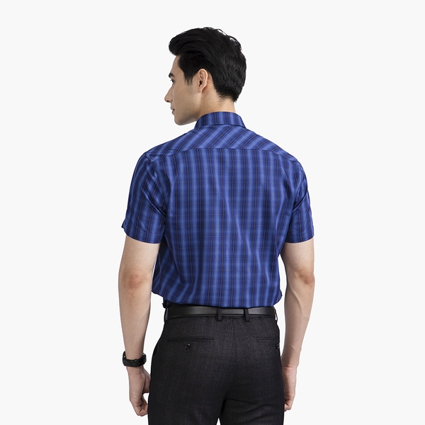 Áo Sơ Mi Nam Ngắn Tay Aristino ASS315S2 Dáng Perfect Fit Tà Bằng Có Túi Màu Xanh Kẻ Trắng Vải Sợi Sồi