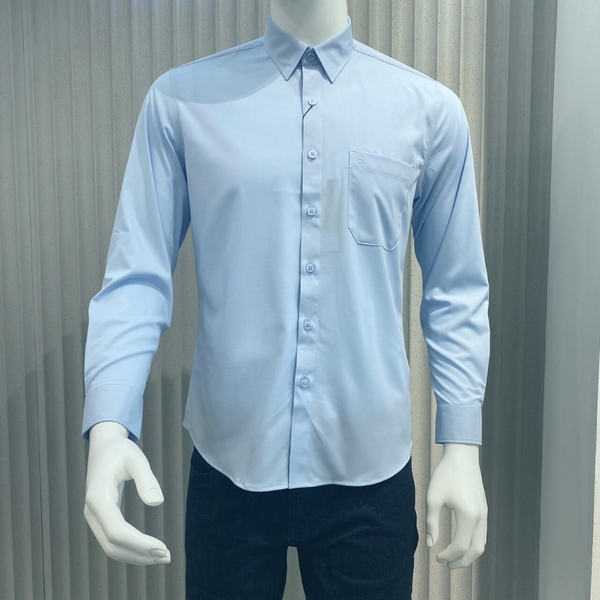 Áo Sơ Mi Nam Tay Dài Owen AR230540DT màu dobby xanh nhạt dáng regular fit tà lượn có túi vải sợi tre