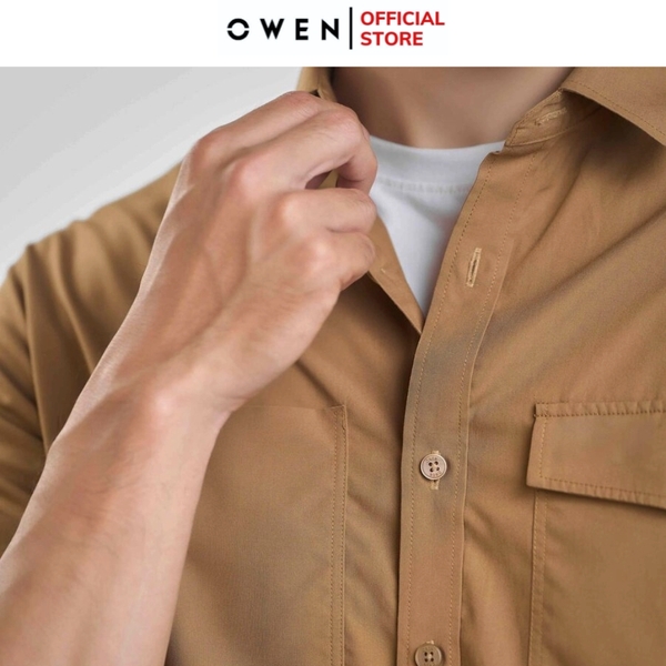 Áo Sơ Mi Nam Tay Dài Owen AJ240727DT màu nâu trơn Dáng J - form suông rộng tà lượn 2 túi ngực có nắp Chất liệu Rayon dày dặn