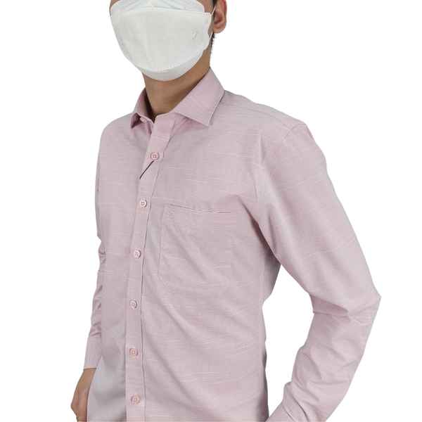 Áo Sơ Mi Nam Tay Dài Owen AR230030DT màu kẻ caro nhỏ hồng dáng regular fit tà lượn có túi vải sợi tre
