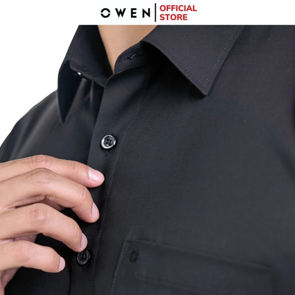 Áo sơ mi nam tay ngắn Owen AR250010DT màu đen dáng suông regular fit tà lượn có túi chất liệu Modal