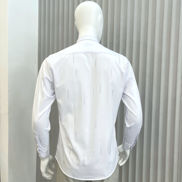 Áo Sơ Mi Nam Tay Dài Owen AS230258D màu trắng in xám dáng slim fit tà lượn không túi vải bamboo