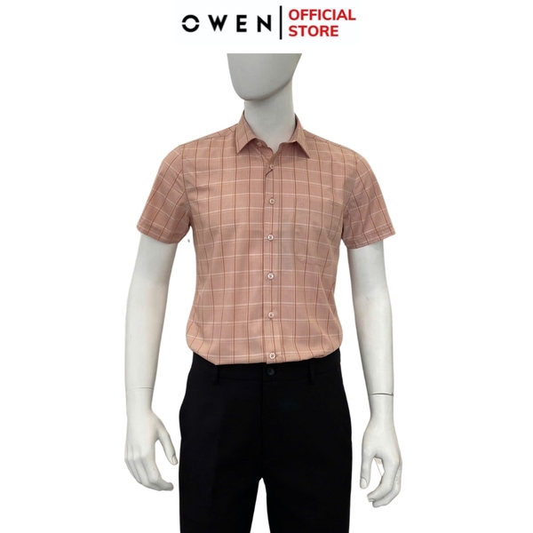 Áo sơ mi nam tay ngắn Owen AB250067NT màu be đậm kẻ caro dáng suông body fit tà lượn có túi Chất liệu bamboo poly