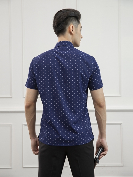Áo Sơ Mi Nam Ngắn Tay Aristino ASS152S1 Màu Xanh Than In Họa Tiết Chất Liệu Sợi Tre Dáng Perfect Fit Tà Bằng Có Túi