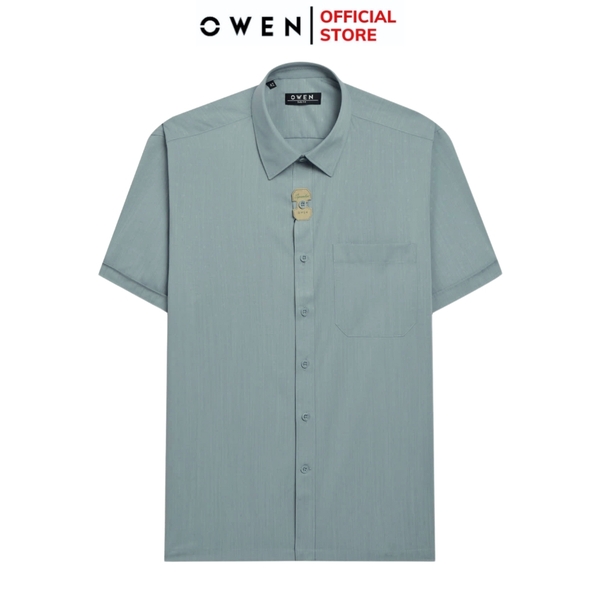Áo Sơ Mi Nam Tay Ngắn Owen AB250020NT màu xanh đậm dáng suông body fit tà bằng có túi chất liệu bamboo poly