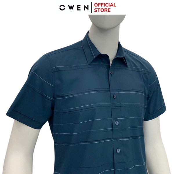 Áo Sơ Mi Nam Tay Ngắn Owen AB250066N màu xanh cổ vịt kẻ ngang dáng suông body fit tà bằng không túi chất liệu bamboo poly