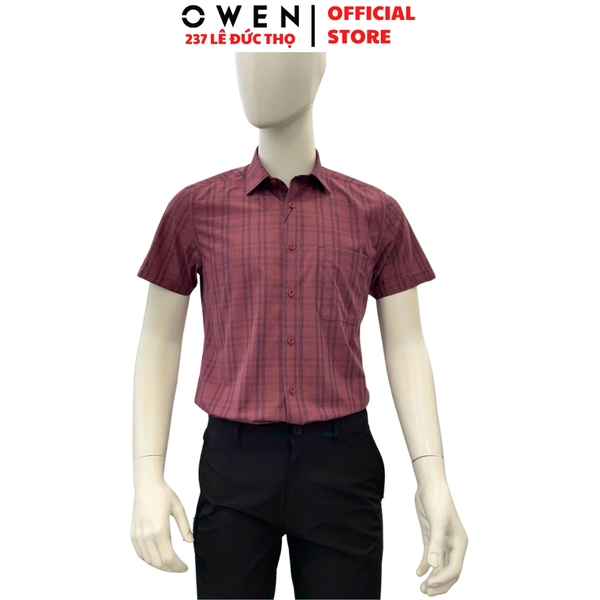 Áo sơ mi nam tay ngắn Owen AR263006NT màu đỏ tím kẻ dáng suông regular fit tà lượn có túi chất liệu Bamboo polyester