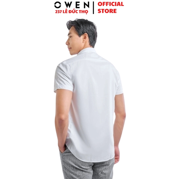 Áo sơ mi nam tay ngắn Owen AS260524NV màu trắng trơn dáng ôm slim fit tà lượn không túi chất liệu sợi sồi