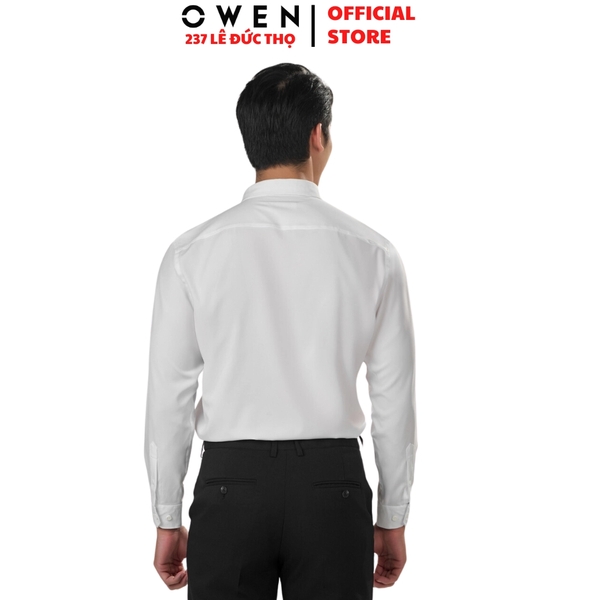Áo Sơ Mi Trắng Nam Tay Dài Owen AS240314D màu trắng ngà trơn dáng ôm slim fit tà lượn không túi chất liệu Modal Poly