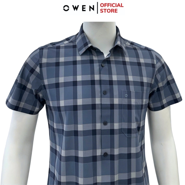 Áo sơ mi nam tay ngắn Owen AB250049NT màu xanh cổ vịt kẻ caro dáng suông body fit tà bằng có túi chất liệu Knit