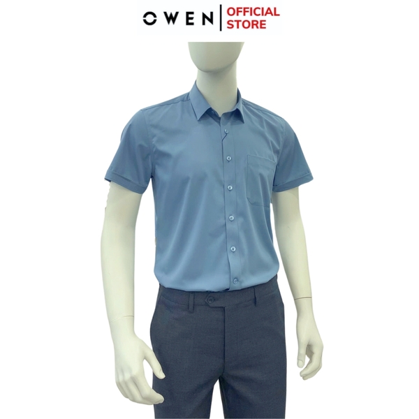 Áo Sơ Mi Nam Tay Ngắn Owen AB250086NT màu xanh đậm dáng suông body fit tà bằng có túi Chất liệu Bambo poly