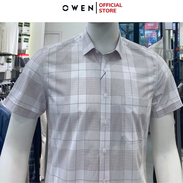 Áo Sơ Mi Nam Tay Ngắn Owen AB250097NT màu be nhạt kẻ caro dáng suông body fit tà bằng có túi chất liệu bamboo poly