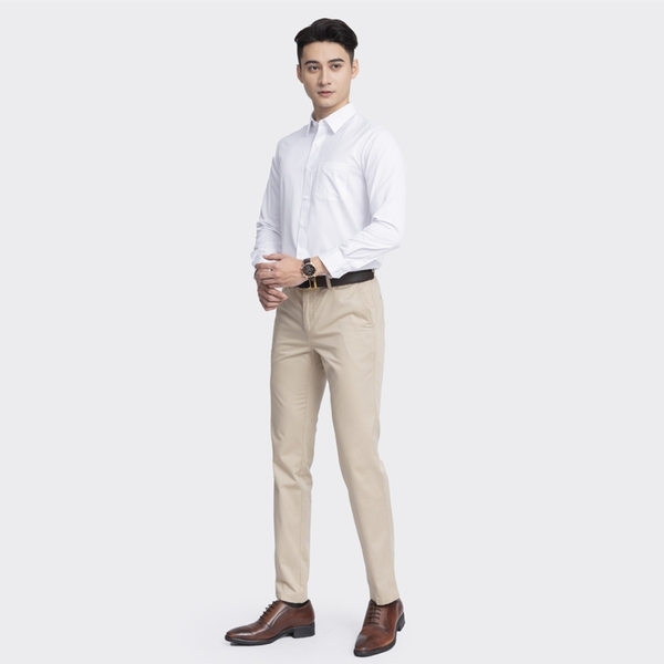 Áo Sơ Mi Trắng Nam Dài Tay Aristino ALSR39 màu trắng trơn chất liệu sợi sồi dáng regular fit có túi ngực