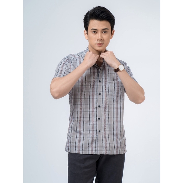 Áo Sơ Mi Nam Tay Ngắn Owen BA220222NT Màu Kẻ Caro Nâu Đen Trắng Dáng Body Fit Tà Bằng Có Túi Chất Vải Bạc Hà