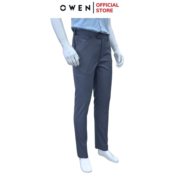Quần Tây Nam Owen QST242470R màu xám nhạt trơn dáng ôm slim fit cạp tăng đơ chất liệu TR Spandex