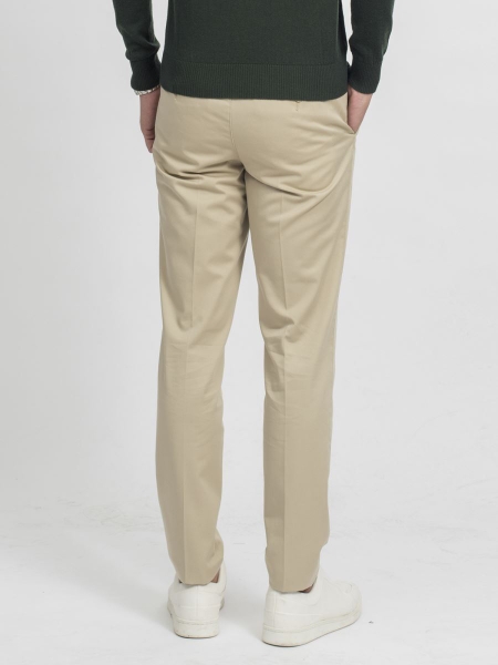 Quần Kaki Nam Arisitino AKKR04 Màu Be 103 Dáng Slim Fit Chất Liệu Cotton