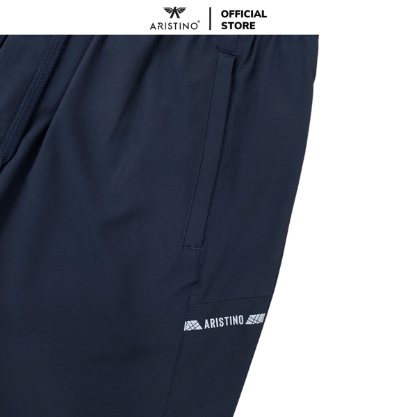 Quần Short Nam Aristino ASO112AS3 sóc thể thao màu xanh tím than 305