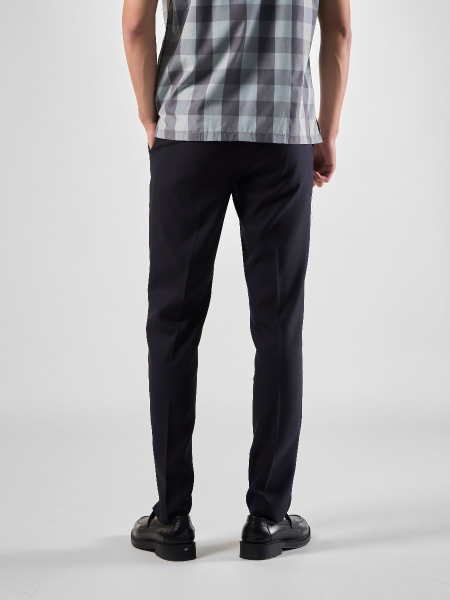 Quần Tây Nam Owen QS231512R2 (QS242844R) màu navy dáng slim fit vải nano