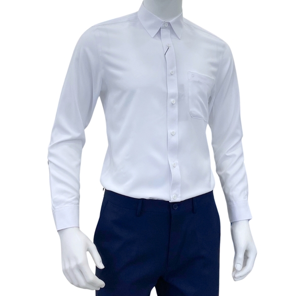 Áo Sơ Mi Trắng Nam Tay Dài Owen AR230321DT (AR240308DT-AR250304DT) màu trắng trơn dáng regular fit tà lượn có túi chất liệu café