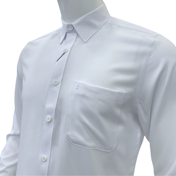 Áo Sơ Mi Trắng Nam Tay Dài Owen AR230321DT (AR240308DT-AR250304DT) màu trắng trơn dáng regular fit tà lượn có túi chất liệu café