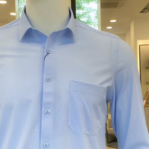 Áo Sơ Mi Nam Tay Dài Owen AR230533DT màu in xanh trắng dáng regular fit tà lượn có túi chất liệu knit
