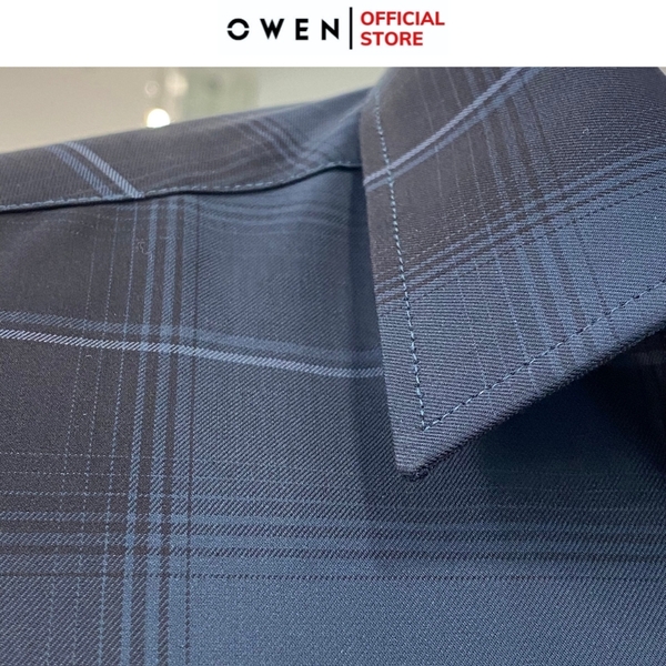 Áo Sơ Mi Nam Tay Dài Owen AR230701DT màu xanh đậm kẻ vuông Dáng suông tà lượn có túi chất liệu Viscose