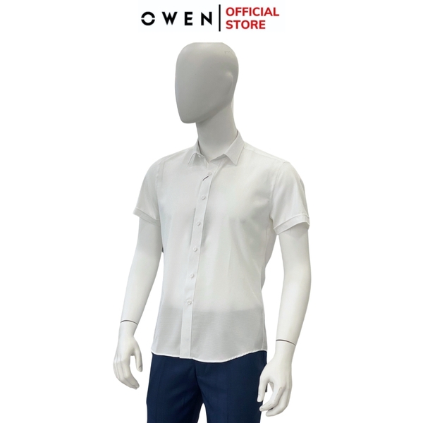 Áo Sơ Mi Nam Tay Ngắn Owen AR240031N màu trắng họa tiết ô nhỏ dáng suông tà lượn không túi chất liệu nano