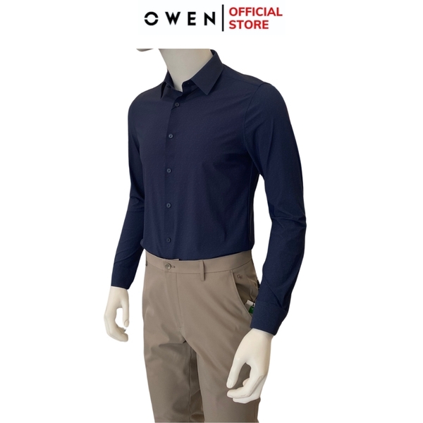 Áo Sơ Mi Nam Tay Dài Owen AS240006D màu navy đậm dáng suông tà lượn không túi chất liệu Kint