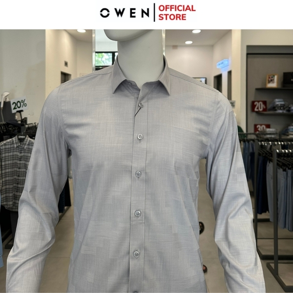 Áo Sơ Mi Nam Tay Dài Owen AS240520D màu xám nhạt họa tiết chìm dáng ôm slim fit tà lượn không túi chất liệu bambo poly