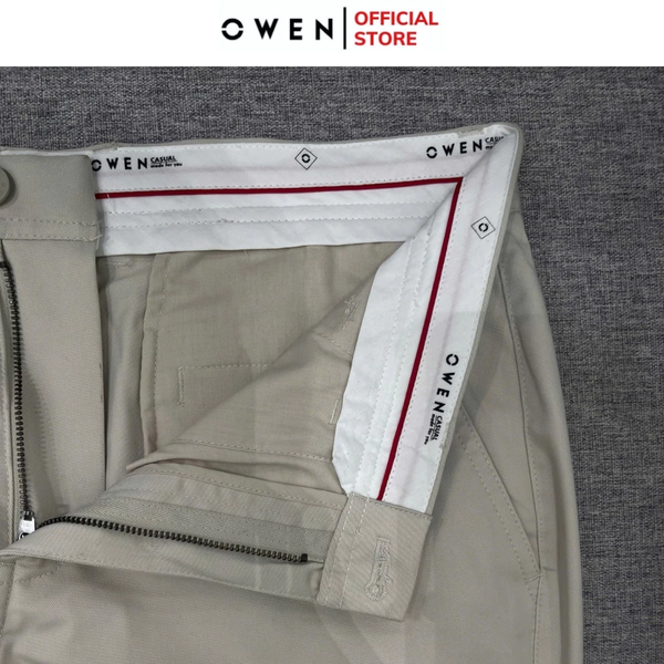 Quần Kaki Nam Owen QKR241327 màu be nhạt dáng suông ống đứng Regular fit chất liệu Poly Recycled (Renu)