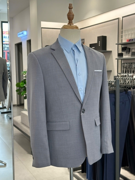 Bộ Veston VIỆT TUẤN COMPLET-193 màu xám nhạt trơn bộ suit dáng trẻ, 1 cúc , xẻ tà 2 bên chất liệu Vicose