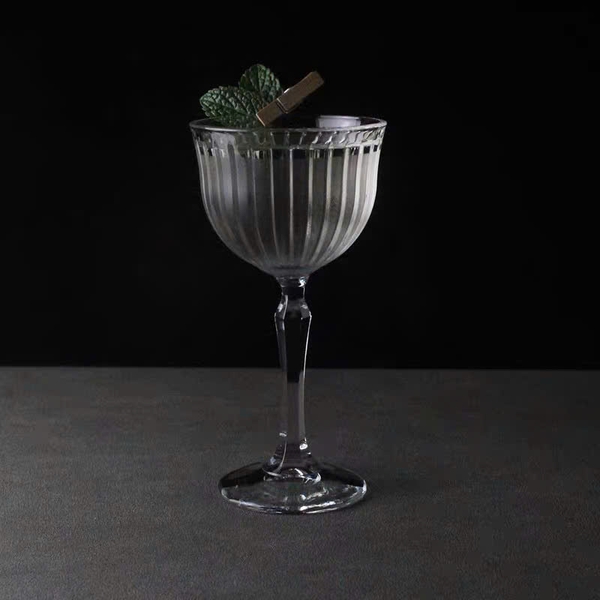 ly-cocktail-nick-and-nora-440290-ly-thuy-tinh-cocktail-cao-cap-ly-thuy-tinh-tho-