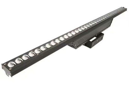 den-led-ma-tran-40x3w-rgb-3-trong-1-lcc-bar17