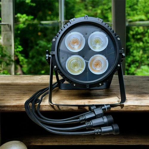 den-par-led-cob-4-bong-x-50w-vang-nang-ngoai-troi