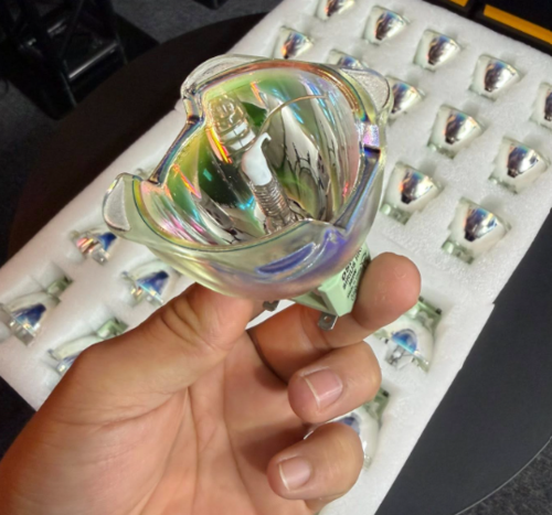 bong-den-beam-382w-18r-hang-chinh-hang-lcc-b382