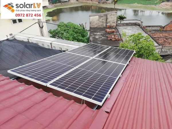 chi-phi-lap-dien-nang-luong-mat-troi-cho-ho-gia-dinh-4-nguoi-6-nguoi-gia-dinh-nh