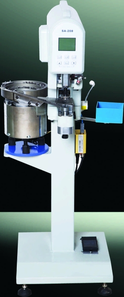 may-dap-cuc-ban-tu-dong-hieu-lohev-model-sa-208
