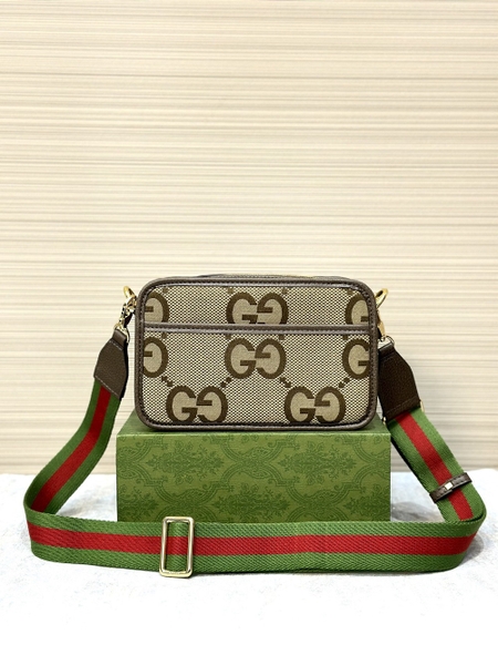 Túi đeo chéo hộp Gucci đeo chéo 1 khóa họa tiết monogram tag da size 22.5x14x7cm Like Auth on web fullbox bill thẻ