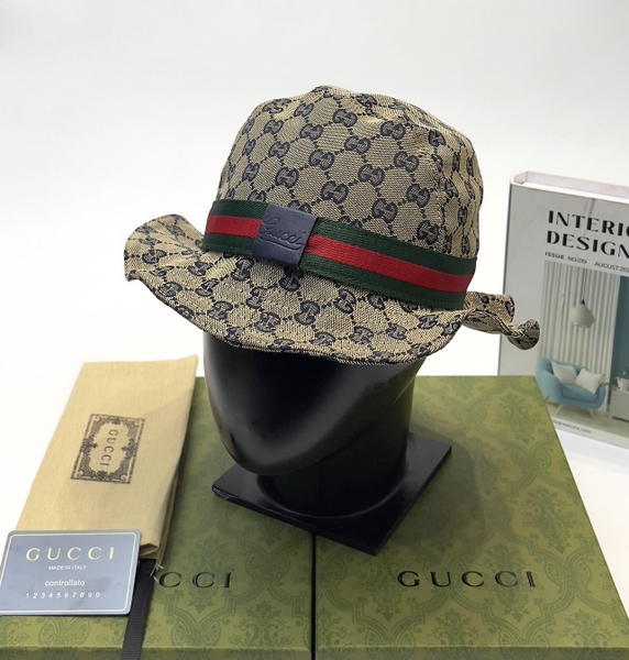 Mũ nồi, nón tai bèo Gucci họa tiết monogram kẻ Vải Xanh Đỏ tag da Like Auth fullbox