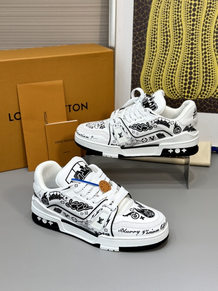 Giày sneaker Louis Vuitton Trainer Trắng logo họa tiết Đen new 2024 Like Auth on web fullbox bill thẻ phụ kiện