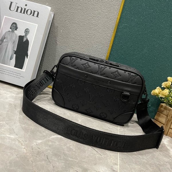 Túi đeo chéo Louis Vuitton LV Nano Alpha Bag Đen vân hoa khắc chìm monogram new 2024 Like Auth on web fullbox bill thẻ