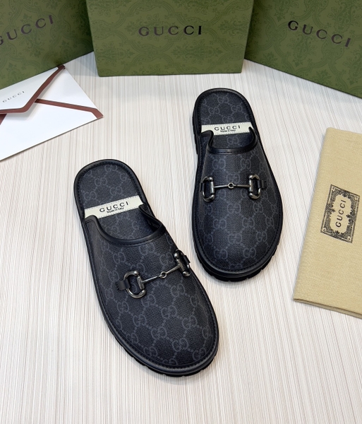 Dép sục Gucci Đen họa tiết monogram full tag móc khóa Bạc Like Authentic on web fullbox bill thẻ phụ kiện