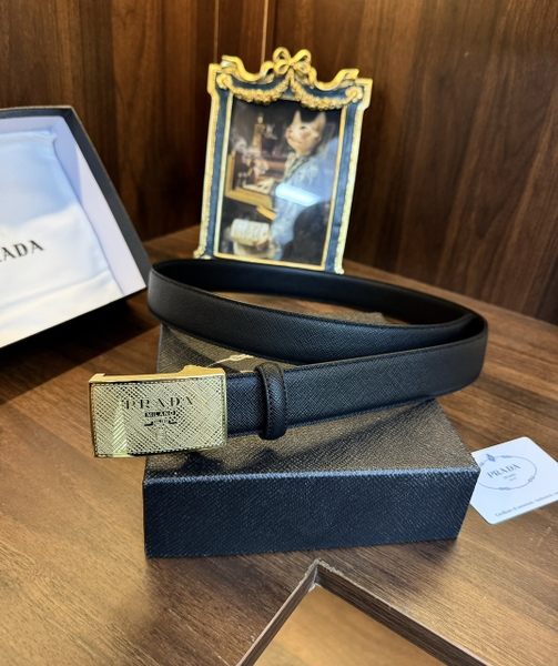 Thắt lưng, dây nịt, belt Prada Milano Đen mặt vuông Vàng size 85-110cm Like Auth 1-1 on web fullbox