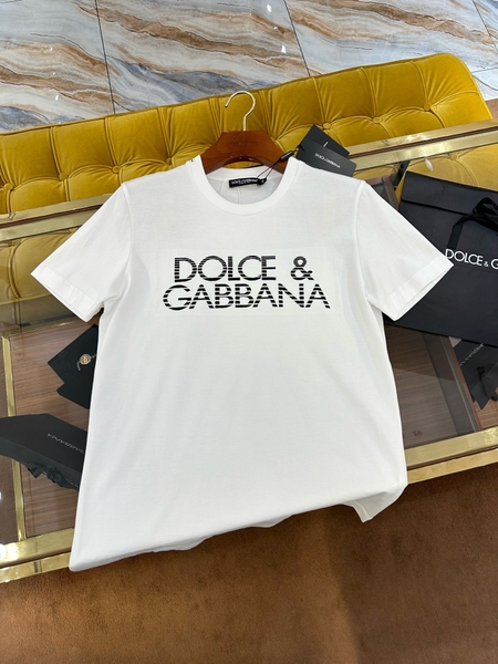 Áo phông T-shirt Dolce Gabbana kẻ ngang in ngực Like Auth on web