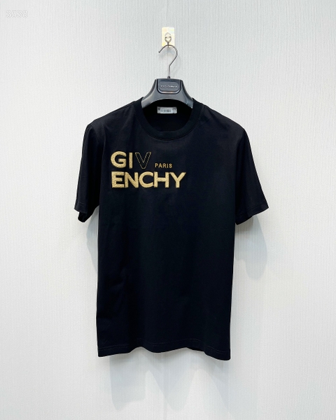 Áo T-shirt Givenchy chữ vàng thêu Like Auth on web | TANYA