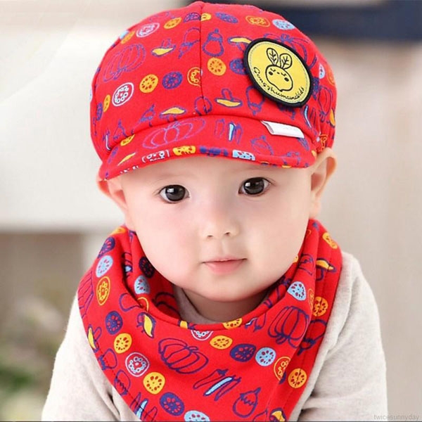 Set khăn tam giác kèm mũ đáng yêu cho bé